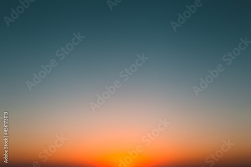 Fotografia, Obraz clean view of colorful sky at sunset