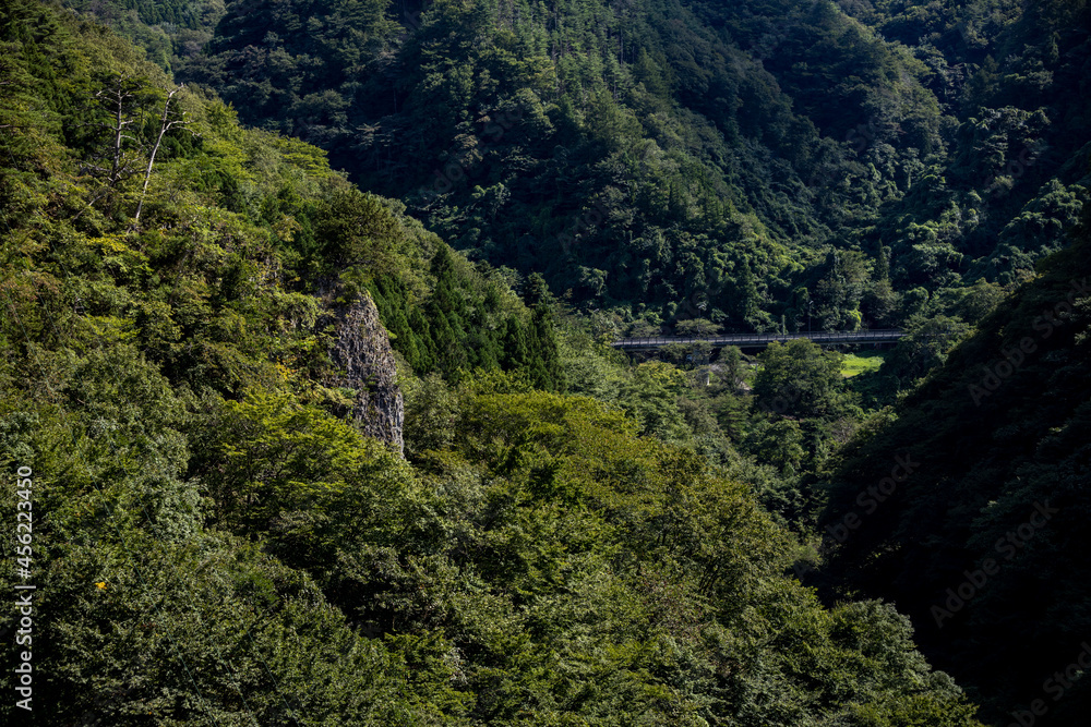 栗原