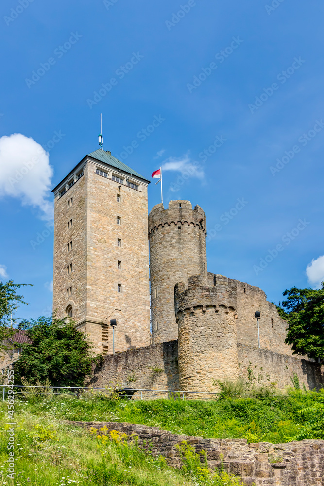 Burg Starkenburg auf dem Schlossberg oberhalb von Heppenheim an der Bergstraße, Hessen