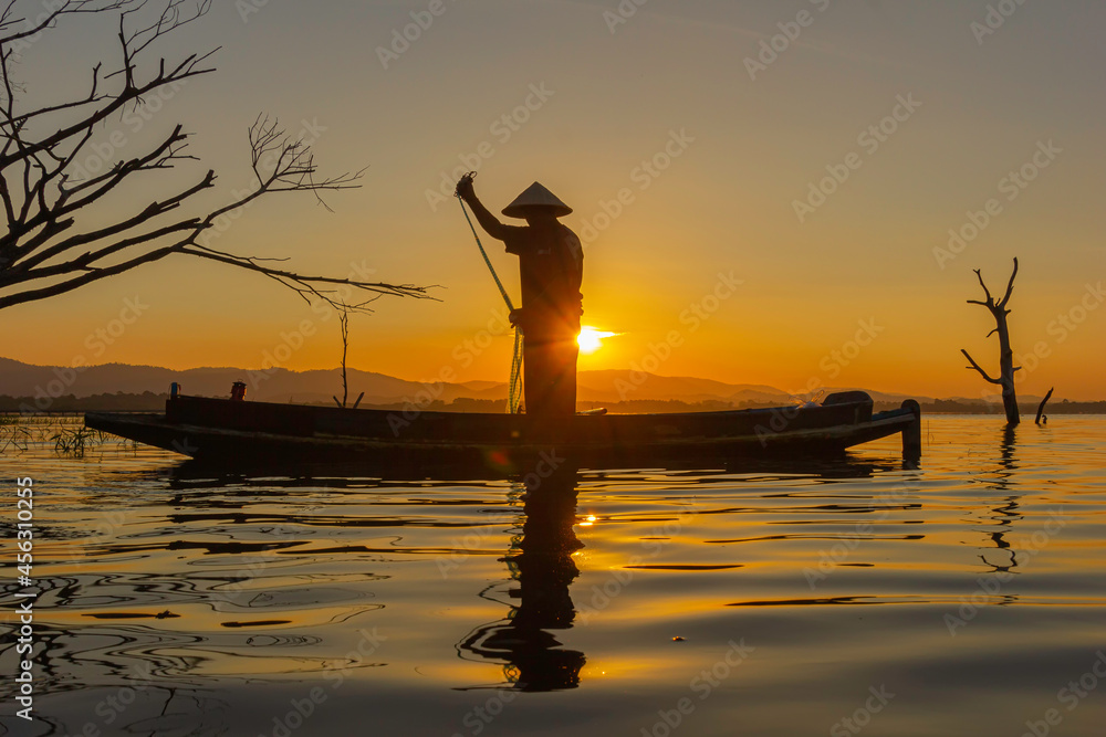 Asian fisherman occupation