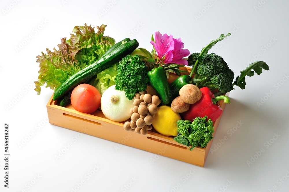 新鮮な野菜盛り合わせ 食材 籠盛り Stock 写真 | Adobe Stock