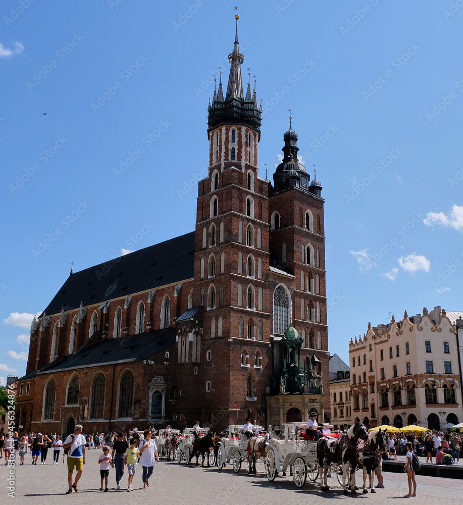 Naklejka premium St. Mary’s Basilica in Kraków
