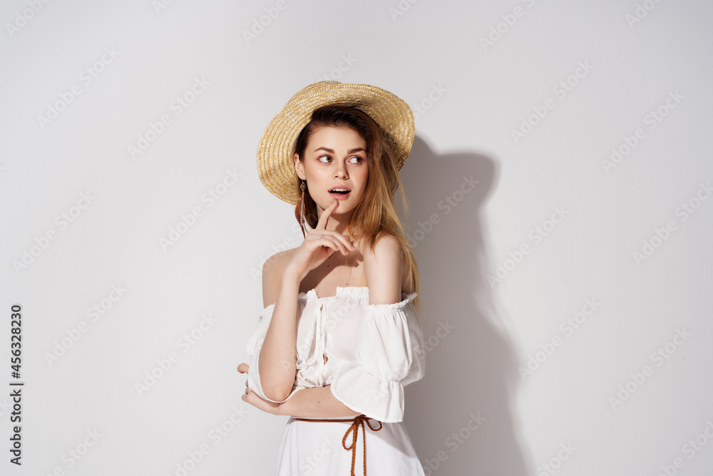 pretty woman hat charming look fashion cropped view pretty woman hat charming look fashion cropped view