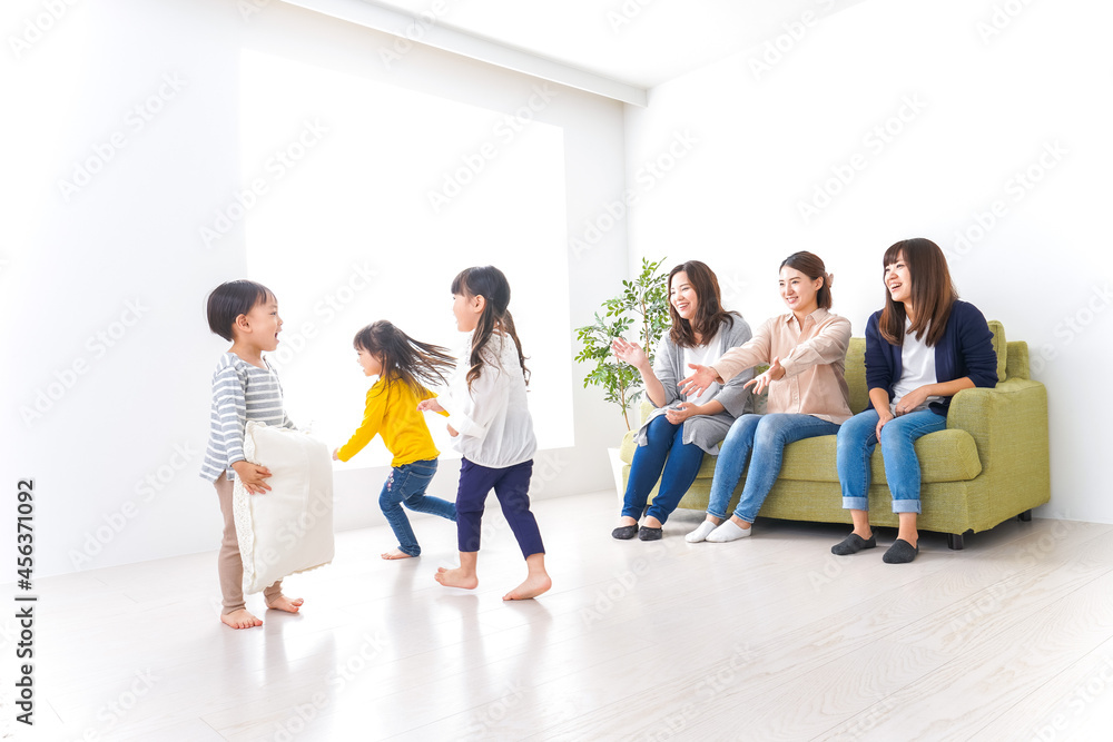 ママ友と子どもたち