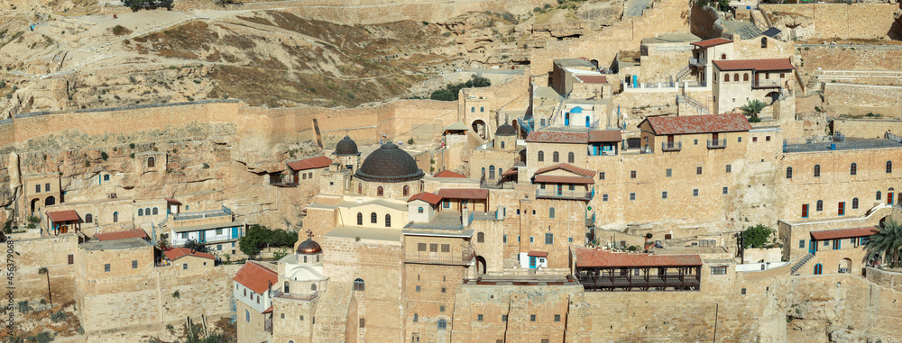 Obraz premium Mar Saba Greek Orthodox Monastery in Israel.