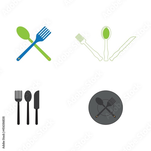 fork and spoon icon vector template