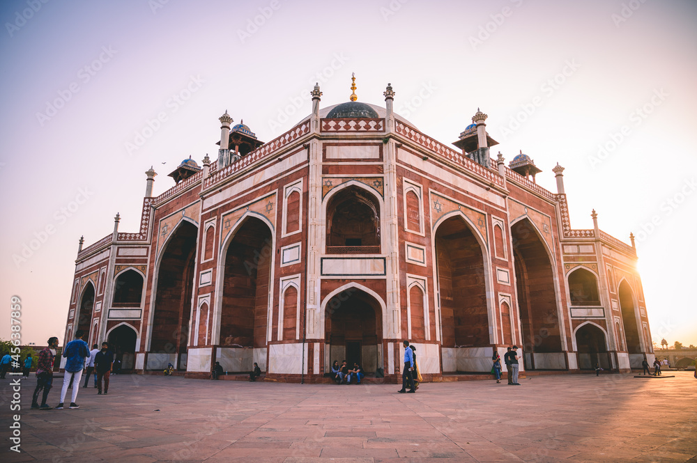 Humayun’s Tomb (Delhi, India) during Golden Hour - Travel Photography