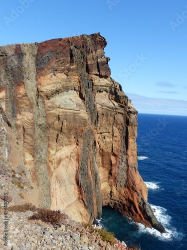 Fototapeta Naklejka Na Ścianę i Meble -  Imponente scogliera nella penisola di San Lorenzo a Madeira in Portogallo.