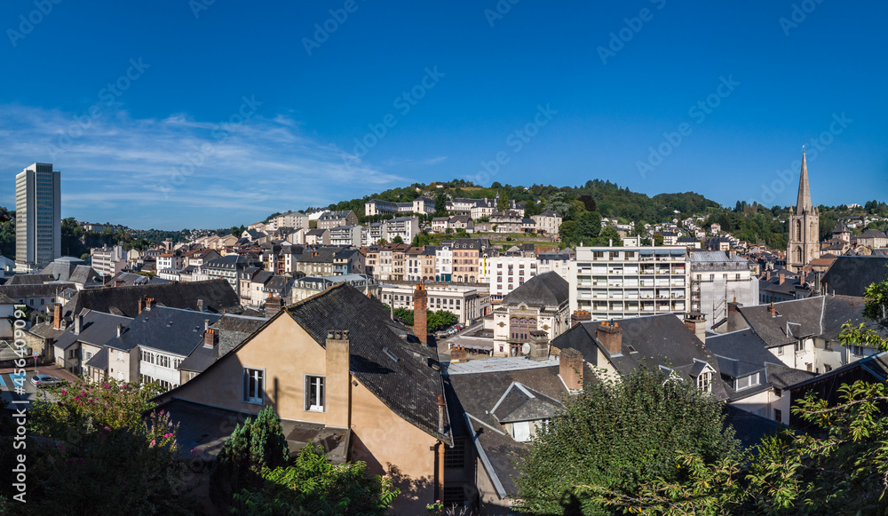 Obraz premium Tulle (Corrèze, France) - Vue panoramique de la ville