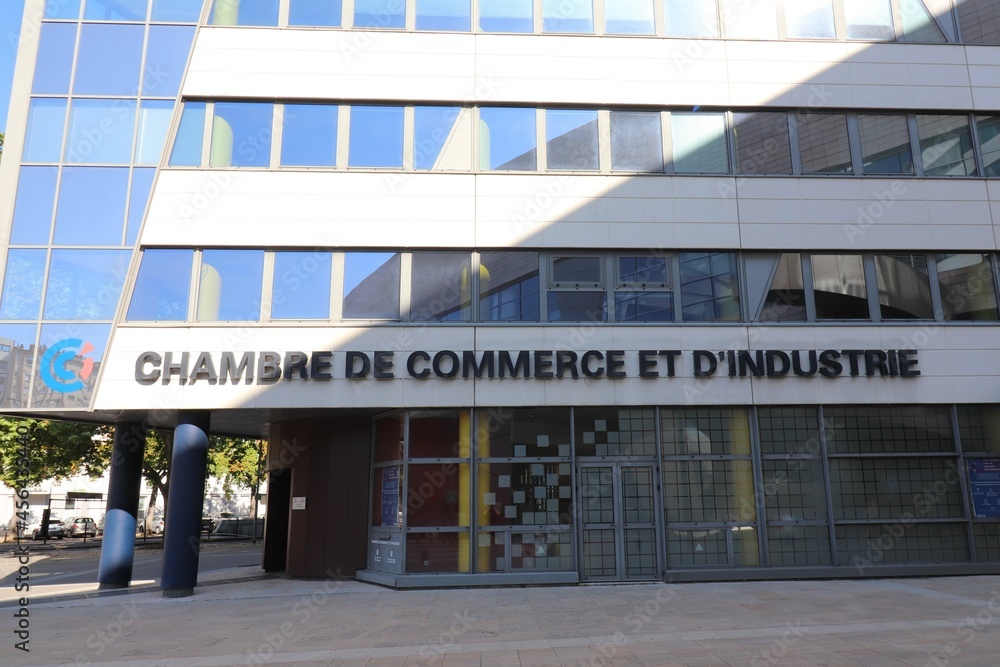 La CCI, chambre de commerce et d'industrie, vue de l'exterieur, ville de  Dijon, departement de la Cote d'Or, France Photos | Adobe Stock