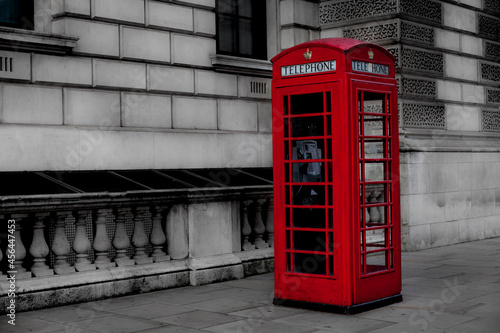 red telephone box