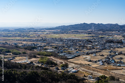 唐沢山　見晴小屋から観る佐野市・足利市の風景　（栃木百名山） © nagomi_camera