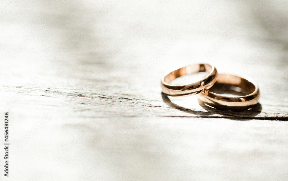 two rings two rings