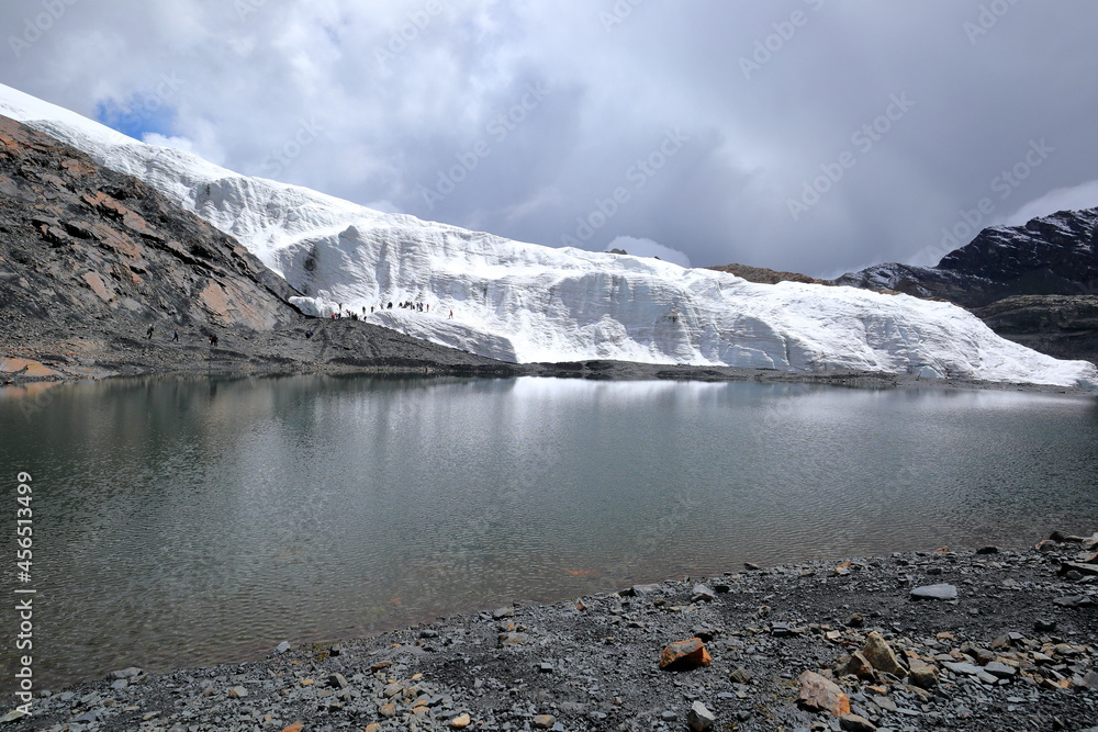 Nevado Pastruri in Peru