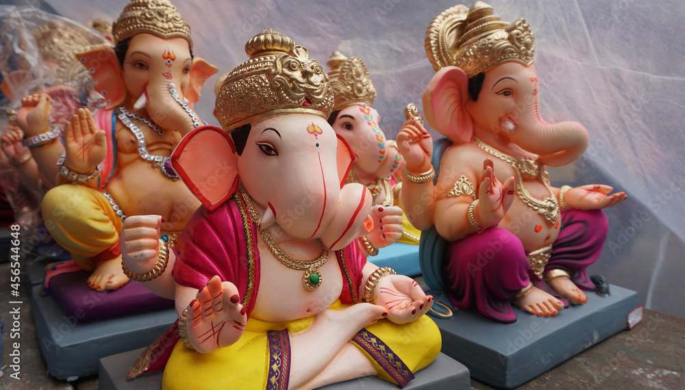 Fototapeta premium Hindu God Ganesha. Ganesha Idol on plain background.