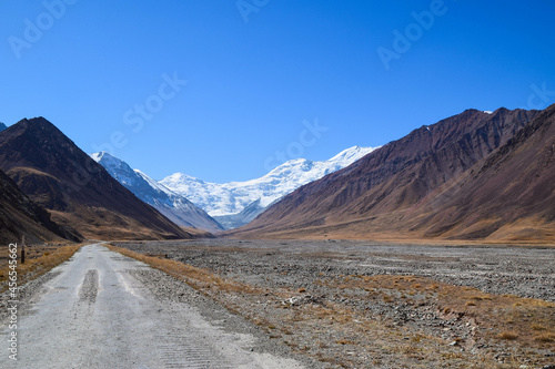 Road trip through the Pamir mountains, Pamir highway