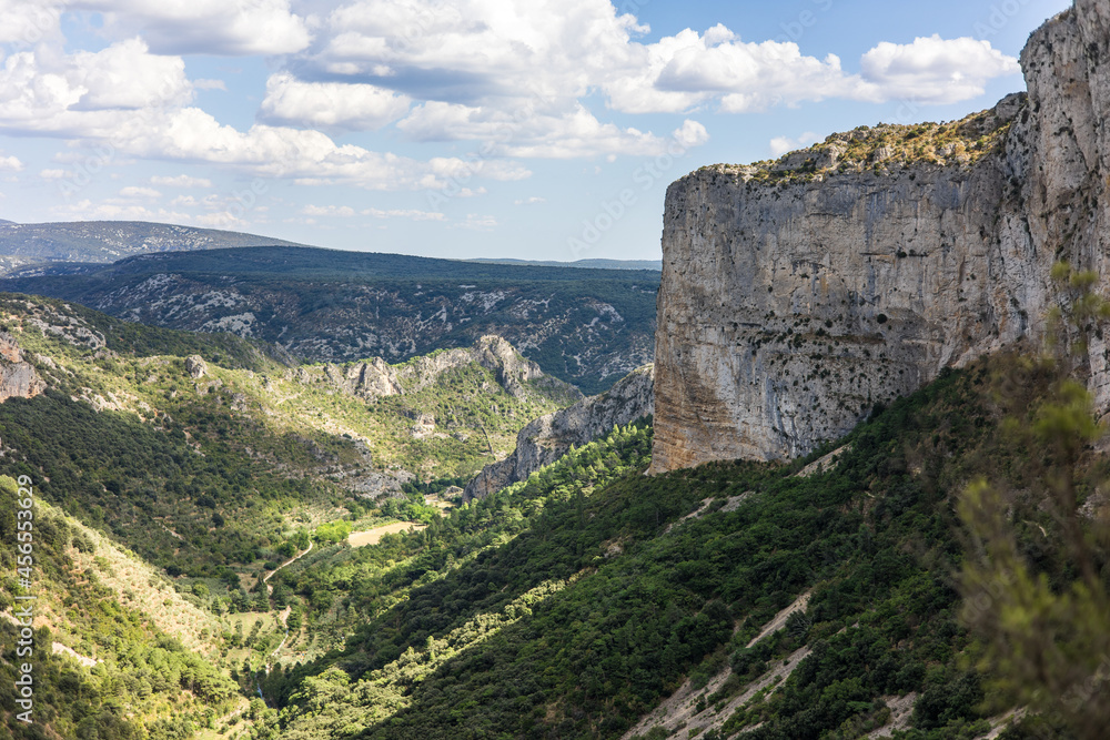 Foto de Paysage autour du sentier de randonnée des Fenestrettes à Saint