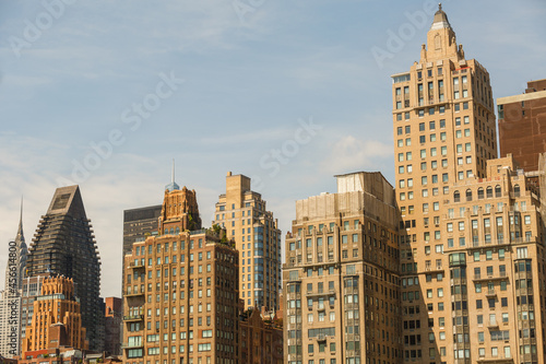 Manhattan skyscrapers © Alex