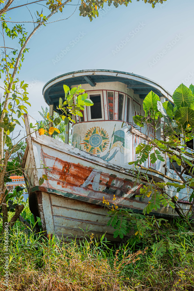 Barcos do Rio Amazonas Stock Photo | Adobe Stock