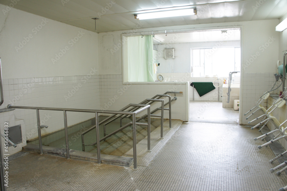 bathroom bathroom