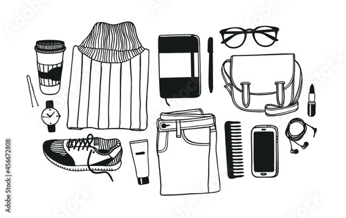 Hand drawn spring pattern. Cute vector background. Artistic doddle drawing. Creative ink art work. Fashion illustration season objects