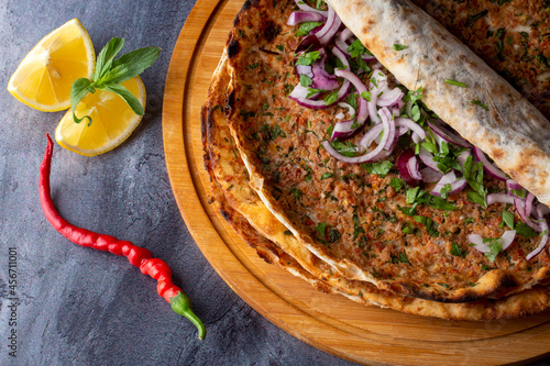 Turkish foods; Turkish pizz...