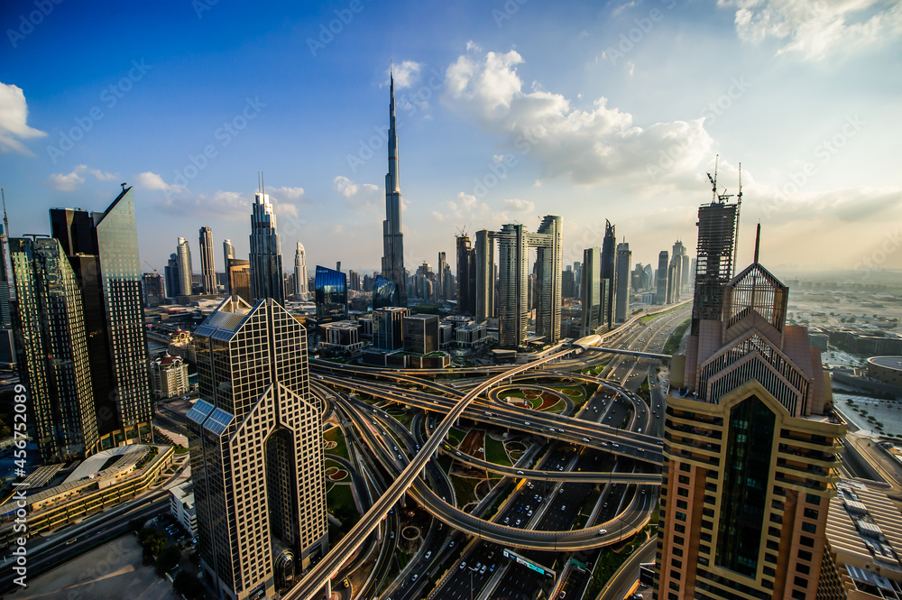 Obraz premium Panorama of down town Dubai modern city at night