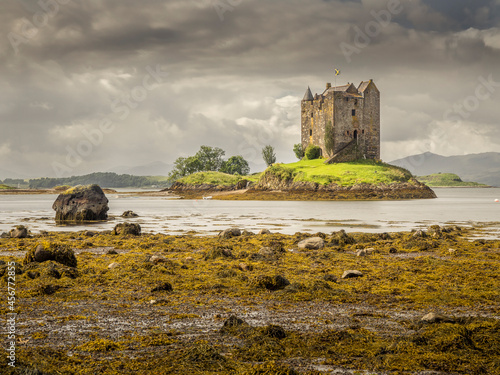 scottish castles in the middle of a lake 