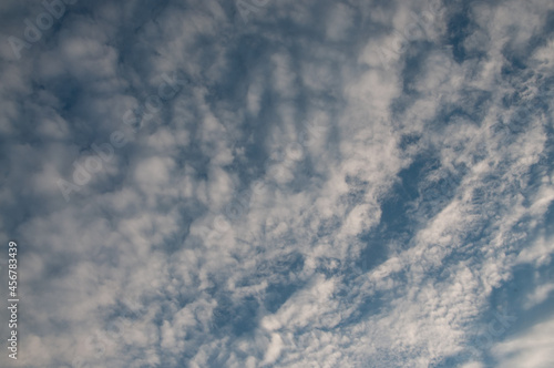 ciel et nuages étranges