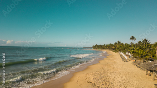 Vista da praia do coqueiros em Trancoso, Bahia, Brazil. photo
