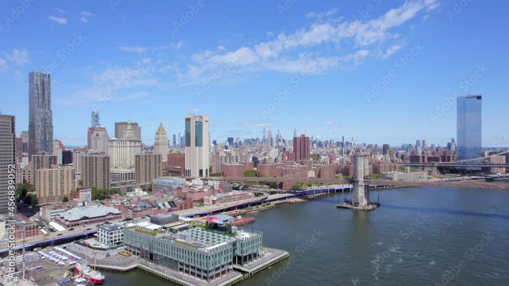September 2021 - 4K aerial of lower Manhattan from the East River, NYC, USA September 2021 - 4K aerial of lower Manhattan from the East River, NYC, USA