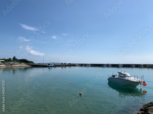Wallpaper Mural 西表島 上原港 西表石垣国立公園 八重山諸島 沖縄県 Torontodigital.ca