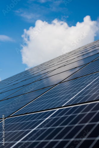 Obraz na płótnie photovoltaic - recycling - renewal of photovoltaic panels - service w salonie