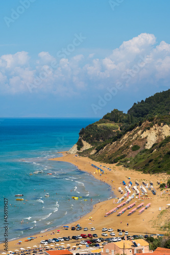 Fototapeta Naklejka Na Ścianę i Meble -  a view of a beach and the sea
