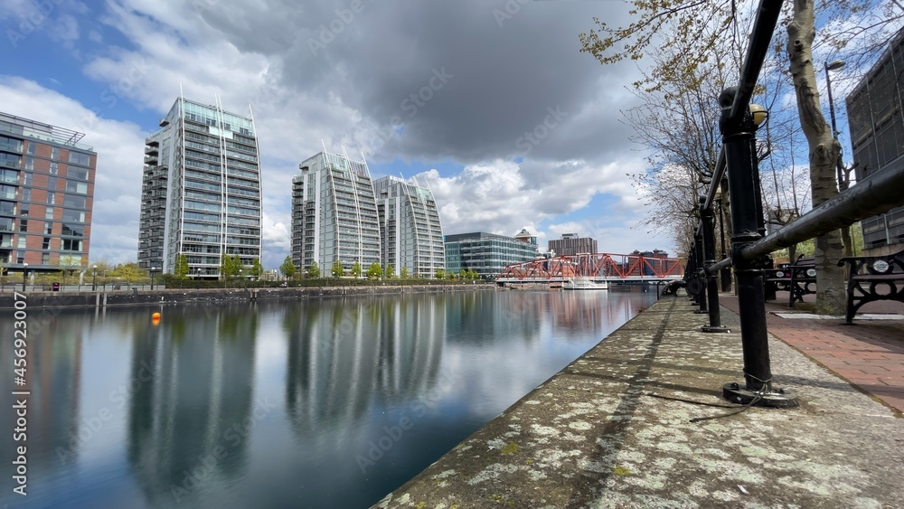 Fototapeta premium Modern architecture and landmark buildings in Salford Quays. 