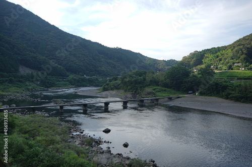 Wallpaper Mural Shimanto River Valley and Nagaoi Sinking bridge in Kochi, Shikoku, Japan - 日本 四国 高知 四万十川 長生沈下橋 Torontodigital.ca