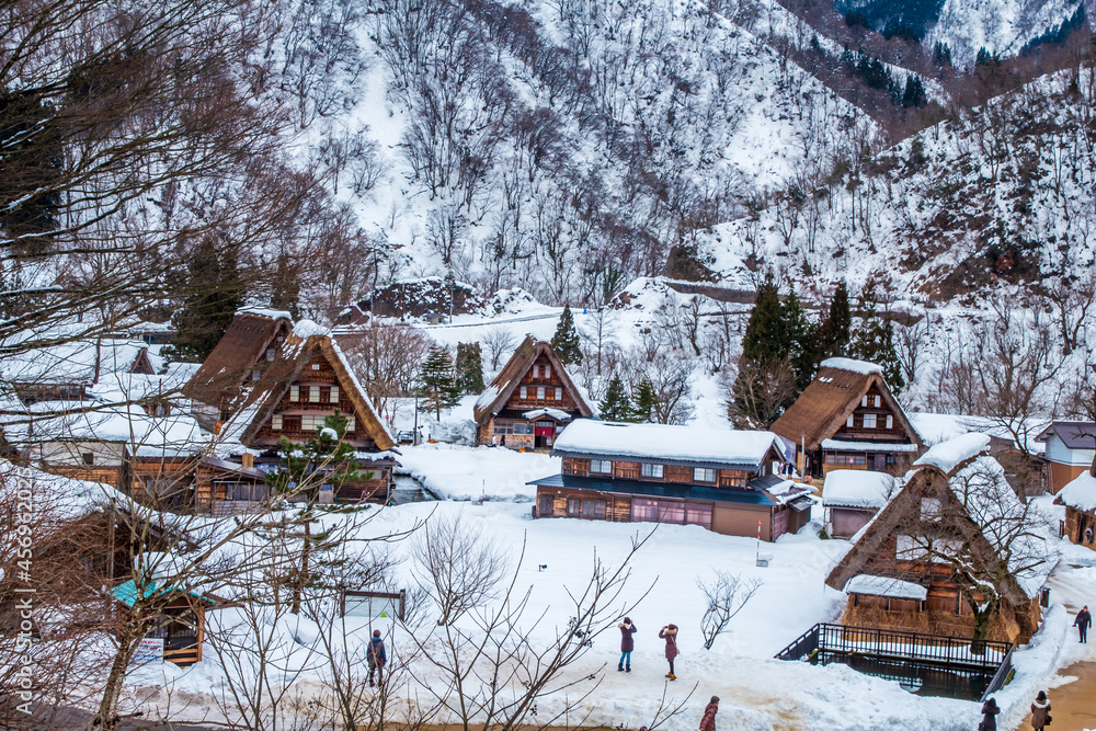 Naklejka premium 五箇山 菅沼集落の風景