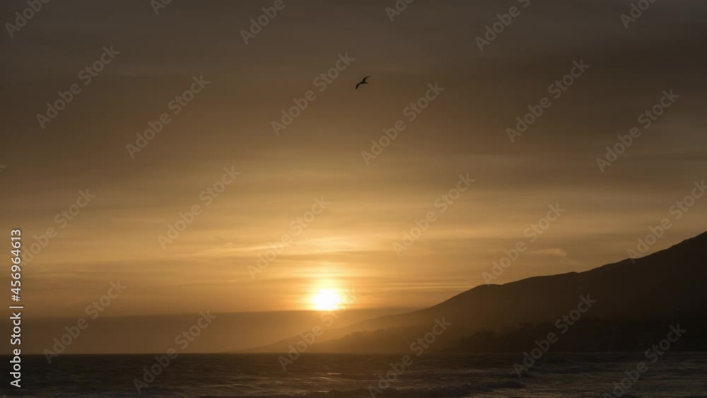 Malibu Time Lapse Sunset Birds, seagulls swarm Malibu Time Lapse Sunset Birds, seagulls swarm