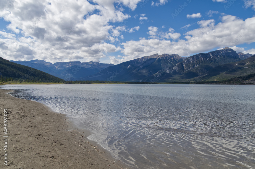 Jasper Lake on a Late Summer Day