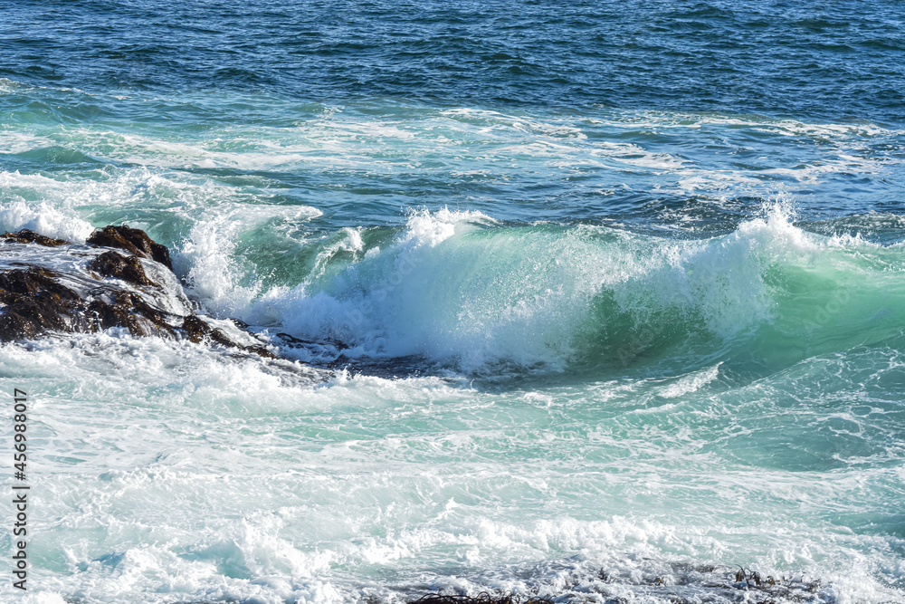 Fototapeta premium Waves ocean day
