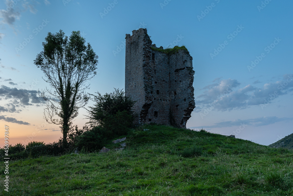 Torre de Peñerudes, receiving the sunset and the night with the moon! Torre de Peñerudes, receiving the sunset and the night with the moon!