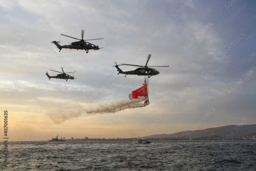 Turkey’s Izmir marks 99th anniversary of Liberation Day