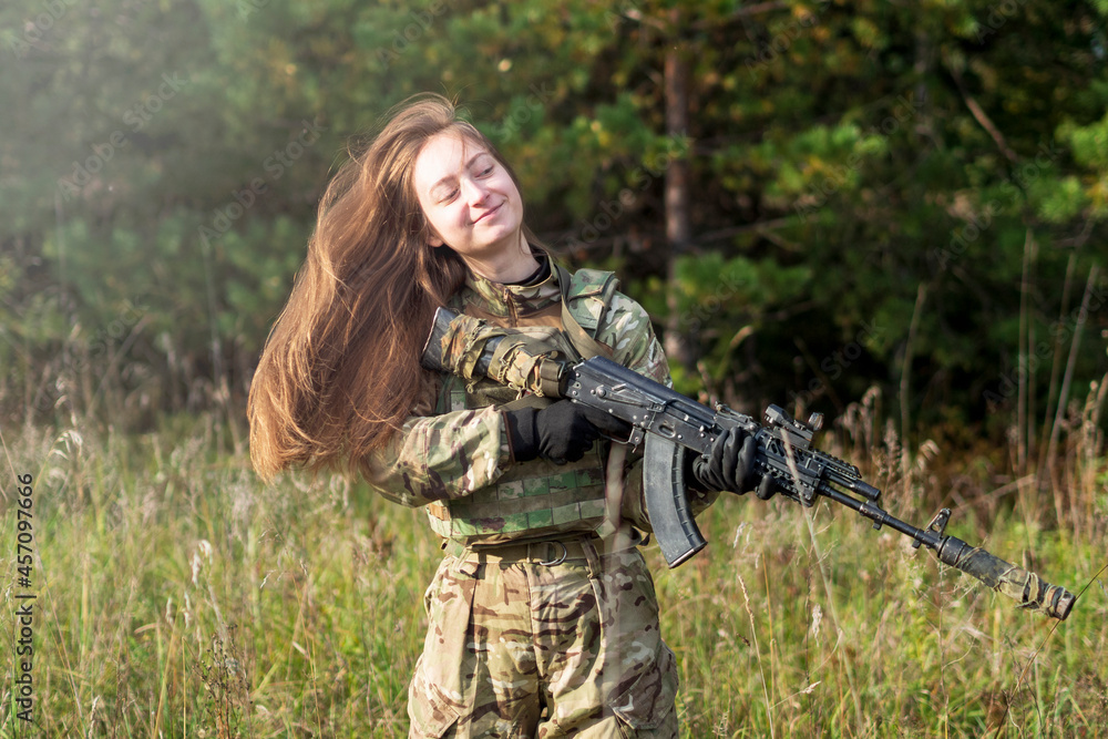 Fototapeta premium Female serviceman