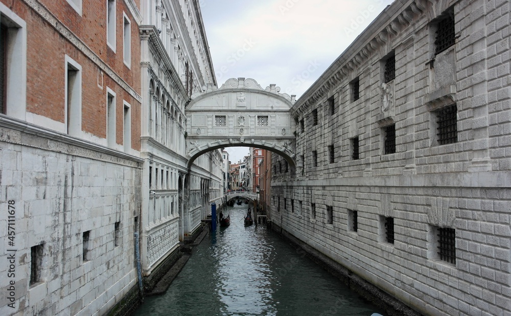 Clear inspiration aesthetics: glorious arch Ponte dei Sospiri  -  Bridge of Sighs  connects the New Prison, in Venice -  fabulous italian Palazzo(Doge's Palace), made of white limestone