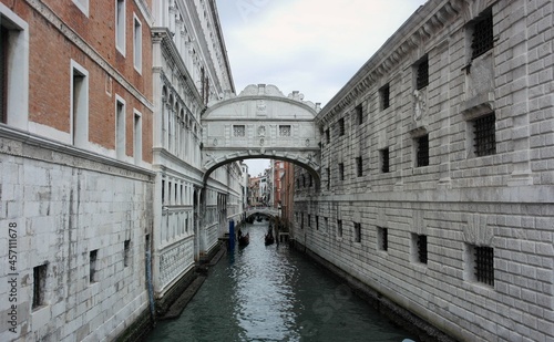 Clear inspiration aesthetics: glorious arch Ponte dei Sospiri - Bridge of Sighs connects the New Prison, in Venice - fabulous italian Palazzo(Doge's Palace), made of white limestone