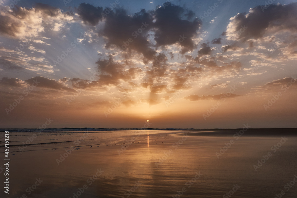 Obraz premium sunset on the beach of El Palmar, in Vejer de la Frontera. Cadiz. Andalusia. Spain