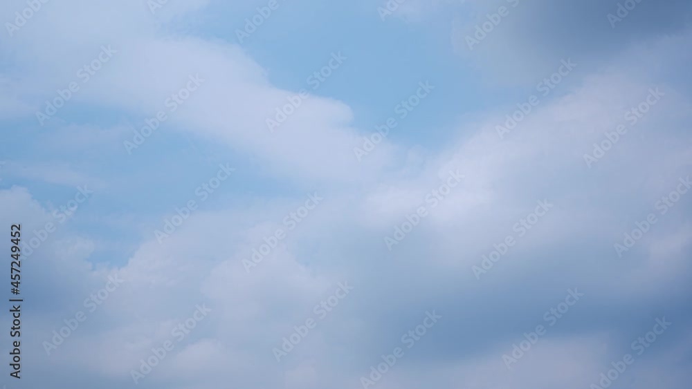 4K Sky Time lapse, Beautiful background, Sky Timelapse of skyscrapers, Blue sky with clouds and sun, Clouds At Sunrise.
4K Sky Time lapse, Beautiful background, Sky Timelapse of skyscrapers, Blue sky with clouds and sun, Clouds At Sunrise.