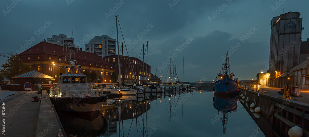 Fototapeta premium Beautiful city of Horsens, harbour in the morning