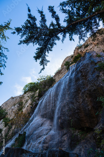 トルコ アマスィヤの旧市街にある小さな滝