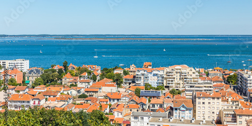 Fotografi Panorama of Arcachon city on a summer day